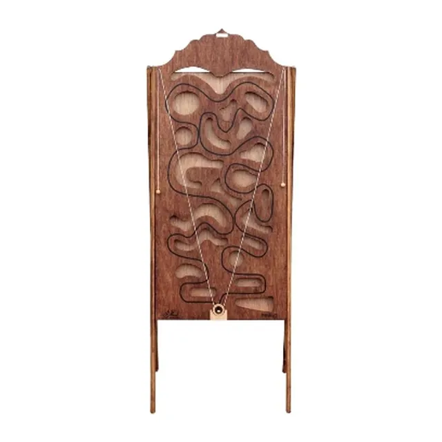 La Planche à trous — jeu en bois à louer